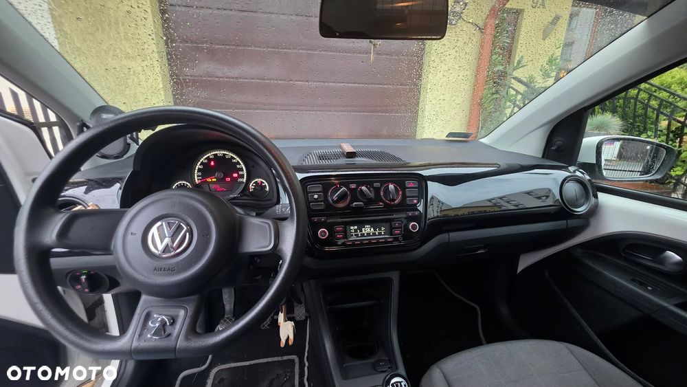 Volkswagen up! 1.0 Take - 12