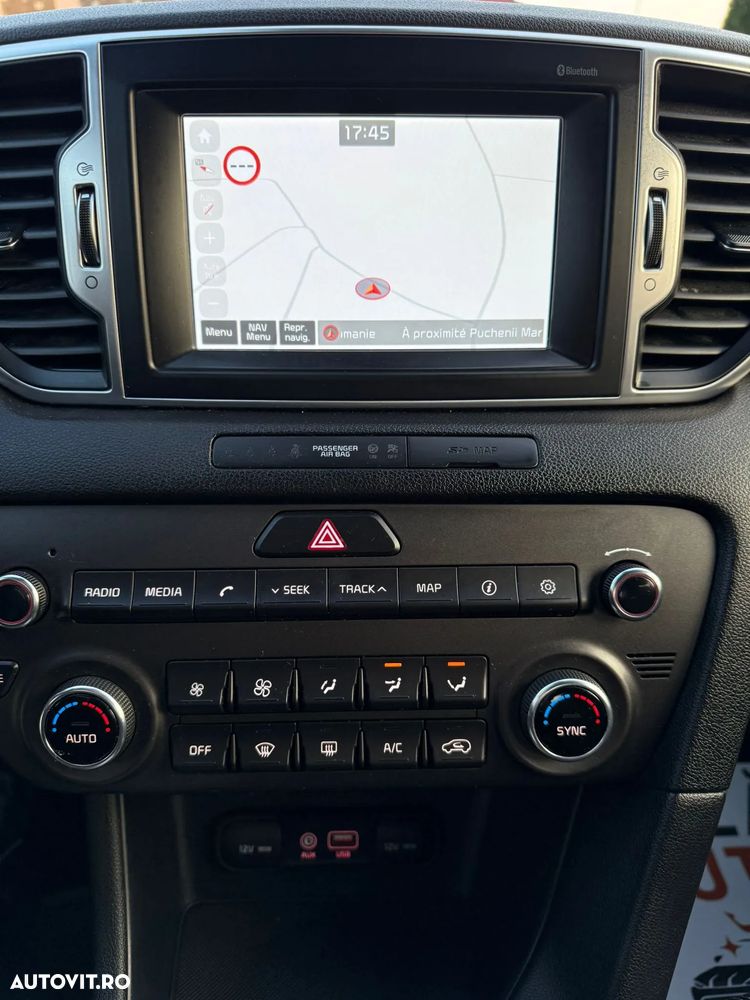 Kia Sportage 1.7 CRDI 2WD ISG Aut. Dream-Team Edition - 12