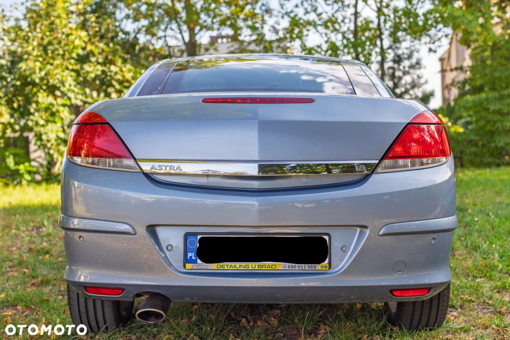 Opel Astra - 4
