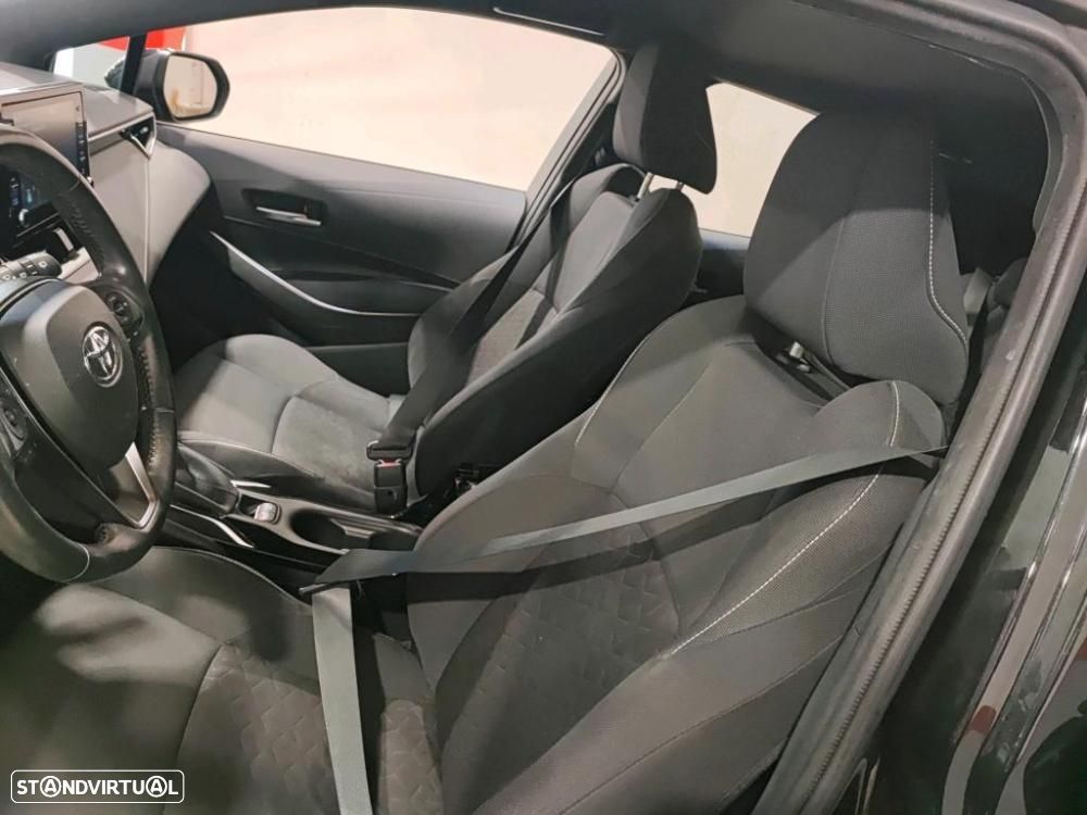 Toyota Corolla 1.8 Hybrid Comfort - 4