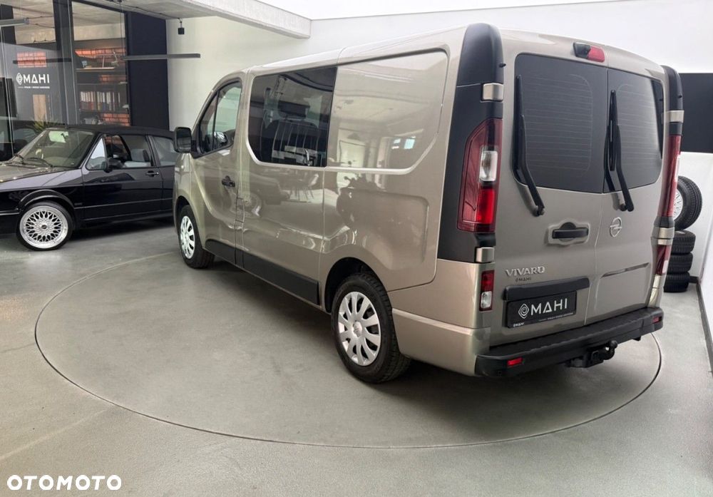 Opel Vivaro - 9