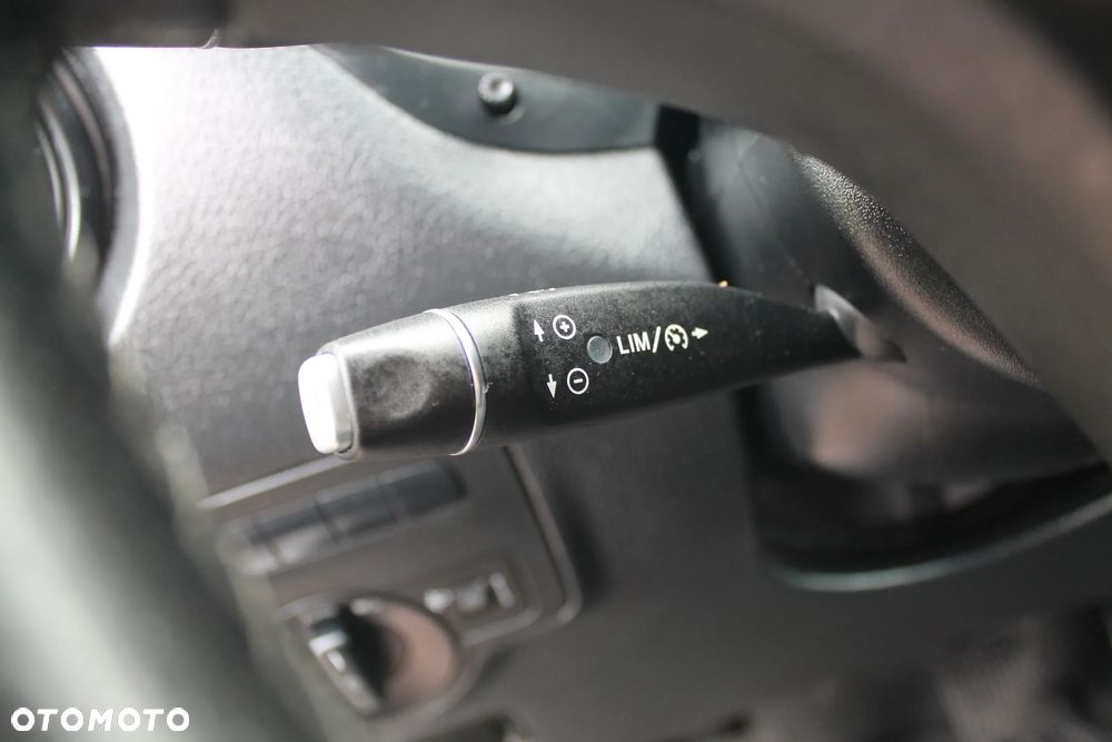 Mercedes-Benz Vito Mixto L2 447.703 - 24