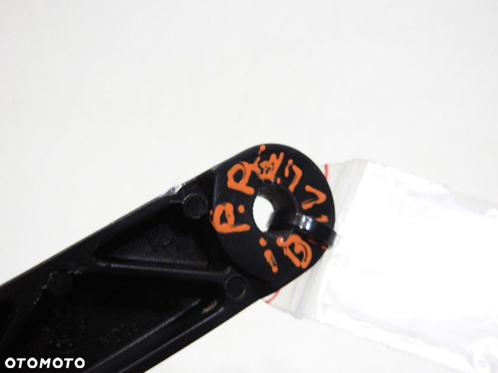 RAMIE WYCIERACZKI PRAWE SEAT IBIZA IV 6J - 6