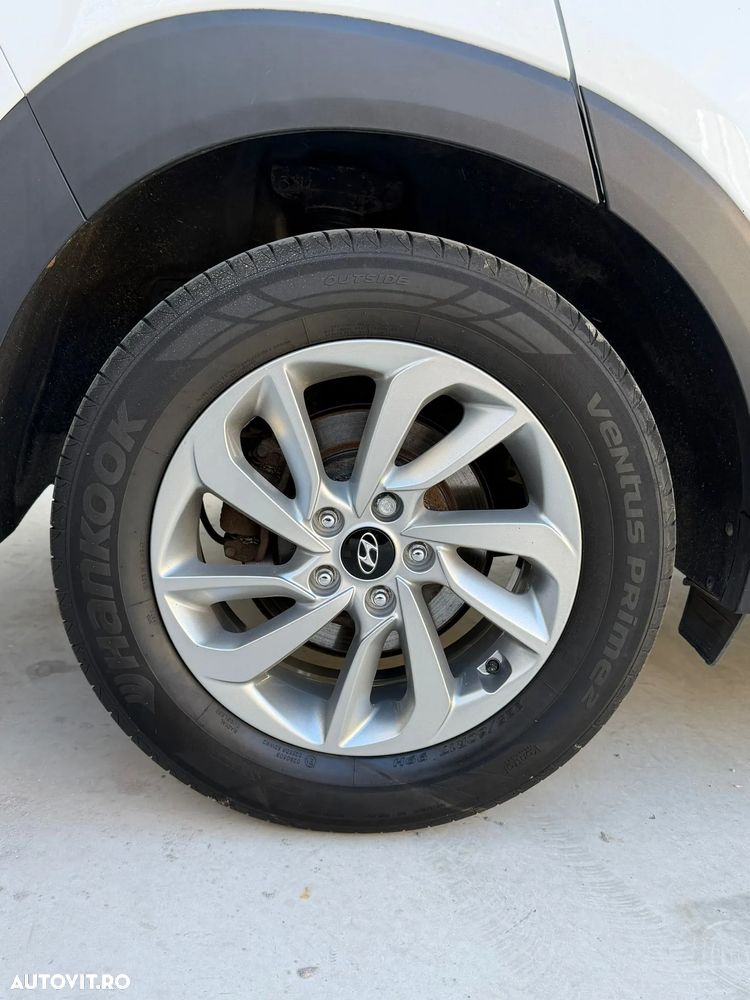 Hyundai Tucson blue 1.7 CRDi 2WD DCT Advantage - 19