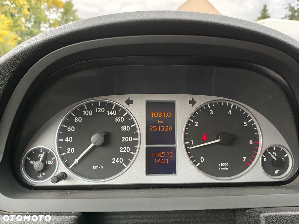 Mercedes-Benz Klasa B 170 Special Edition - 34