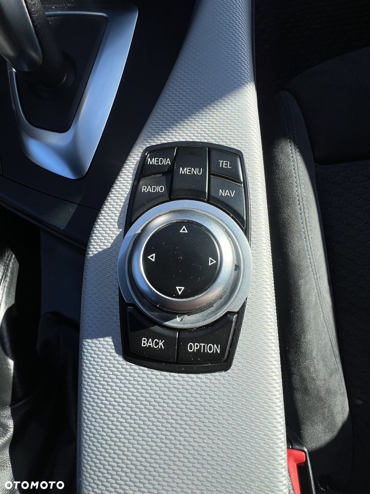 BMW Seria 1 118i M Sport - 16