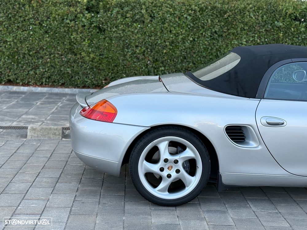 Porsche Boxster - 9