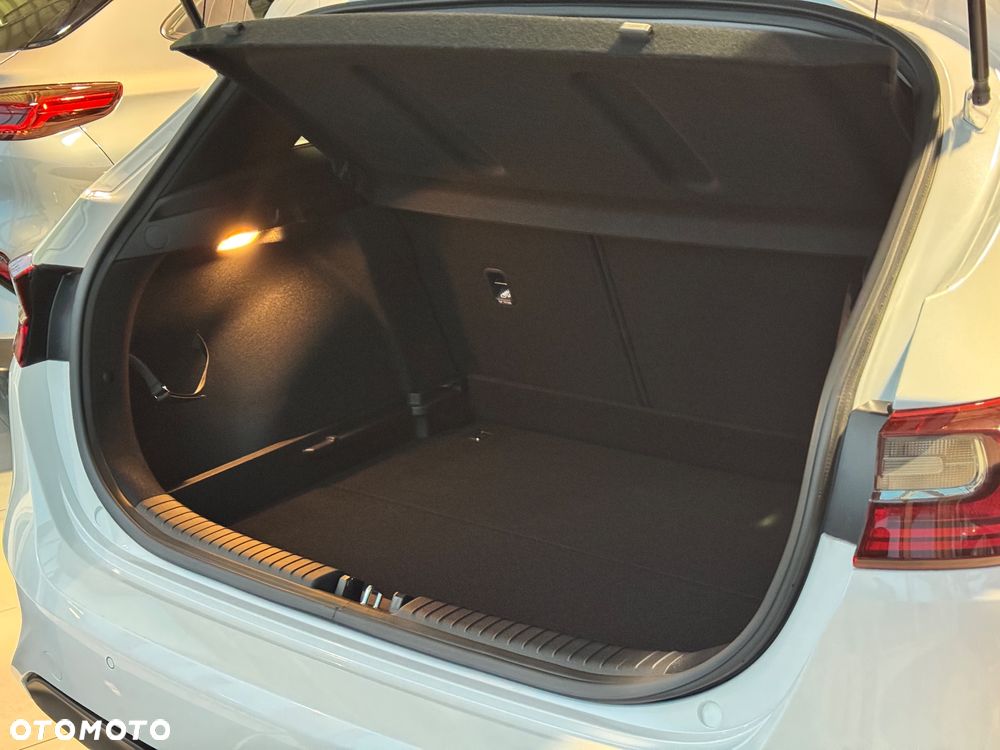 Kia Ceed 1.5 T-GDI M DCT - 8