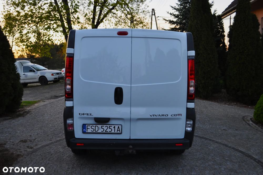 Opel VIVARO - 8