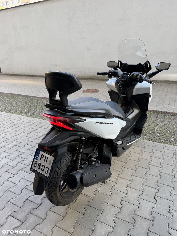 Honda NSS - 13