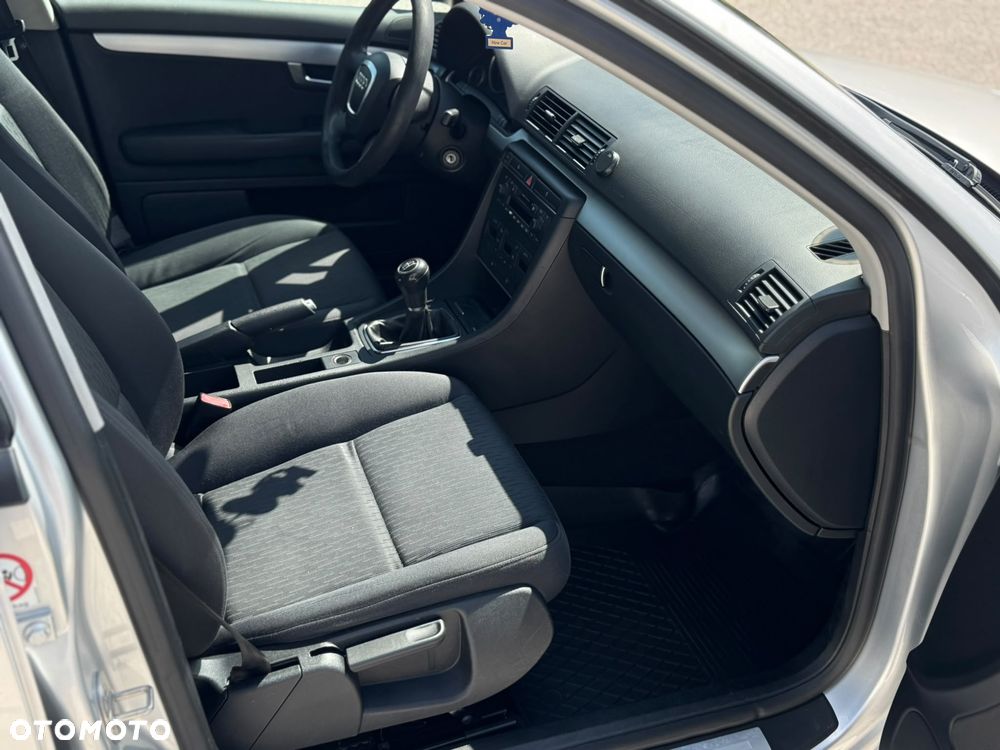 Audi A4 Avant - 7