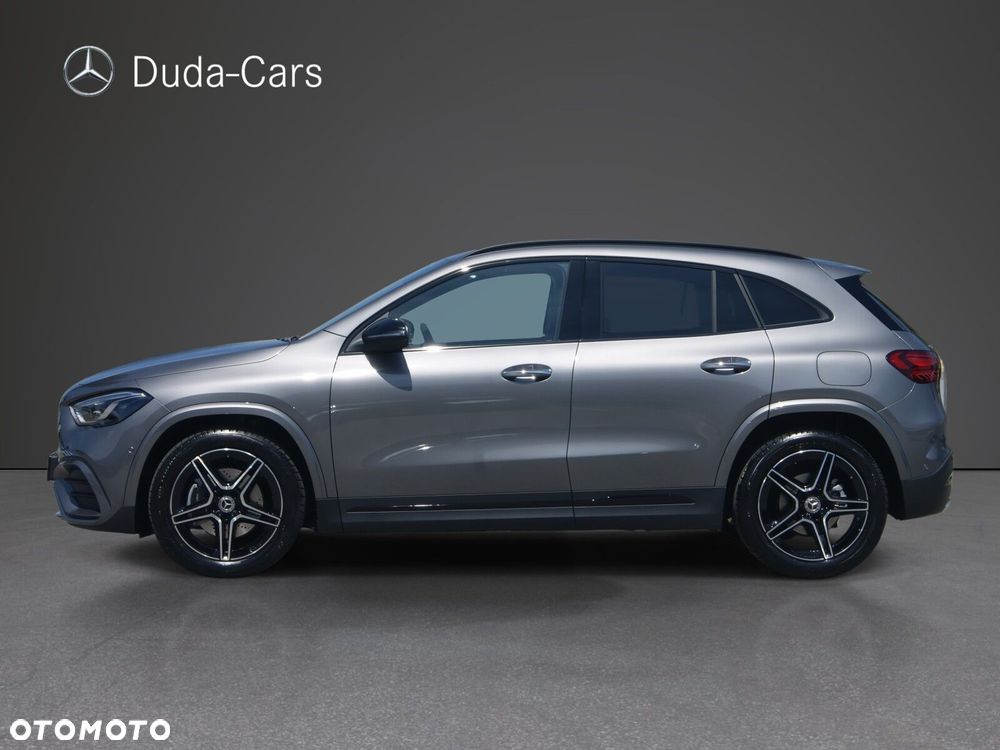 Mercedes-Benz GLA - 3