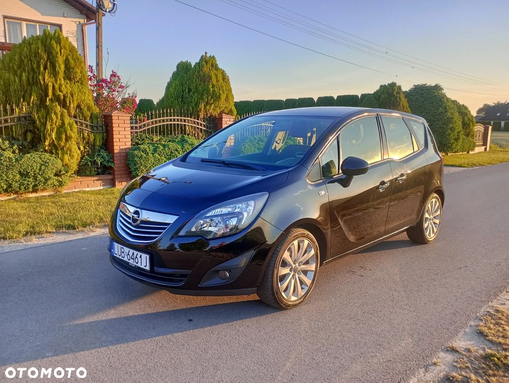 Opel Meriva 1.4 T Cosmo - 1