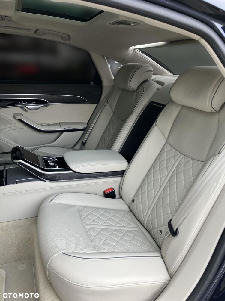 Audi A8 - 17