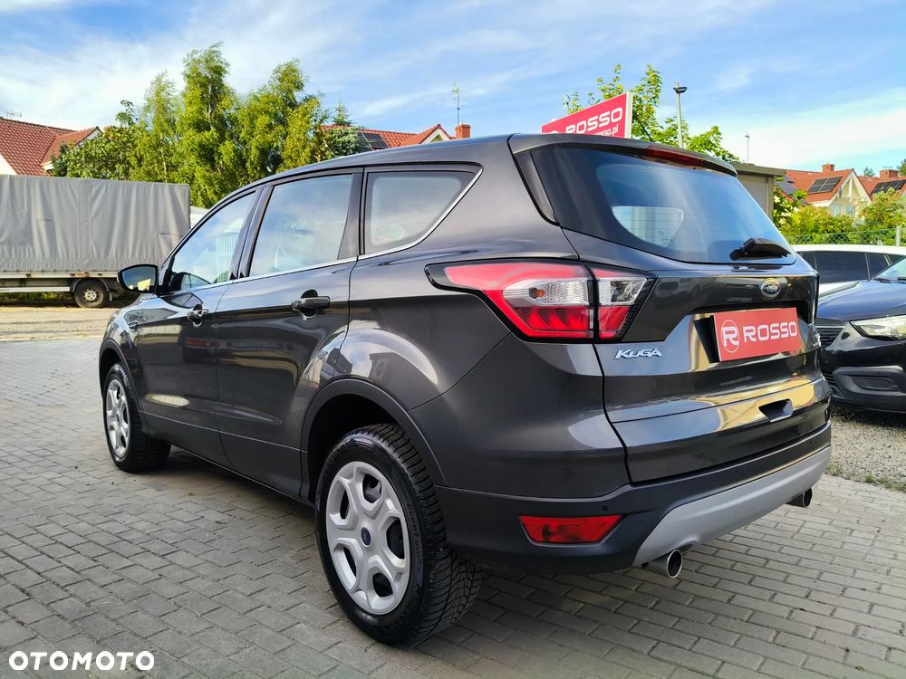 Ford Kuga - 27