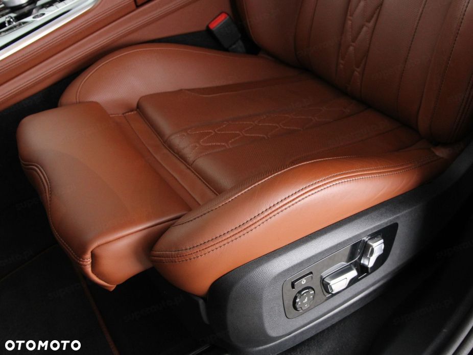 BMW X5 xDrive40d mHEV M Sport sport - 9
