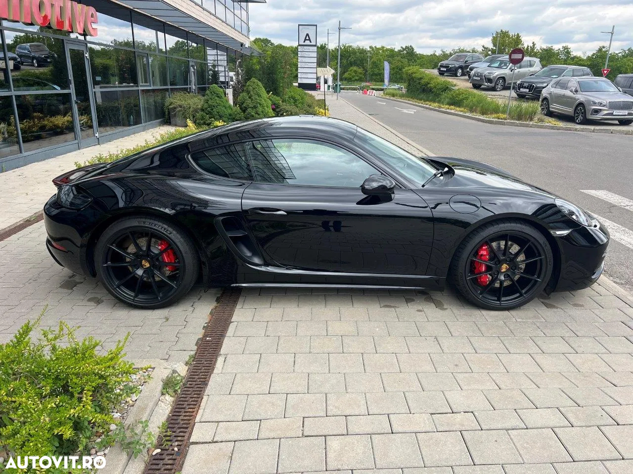 Porsche Cayman 718 GTS 4.0 - 11