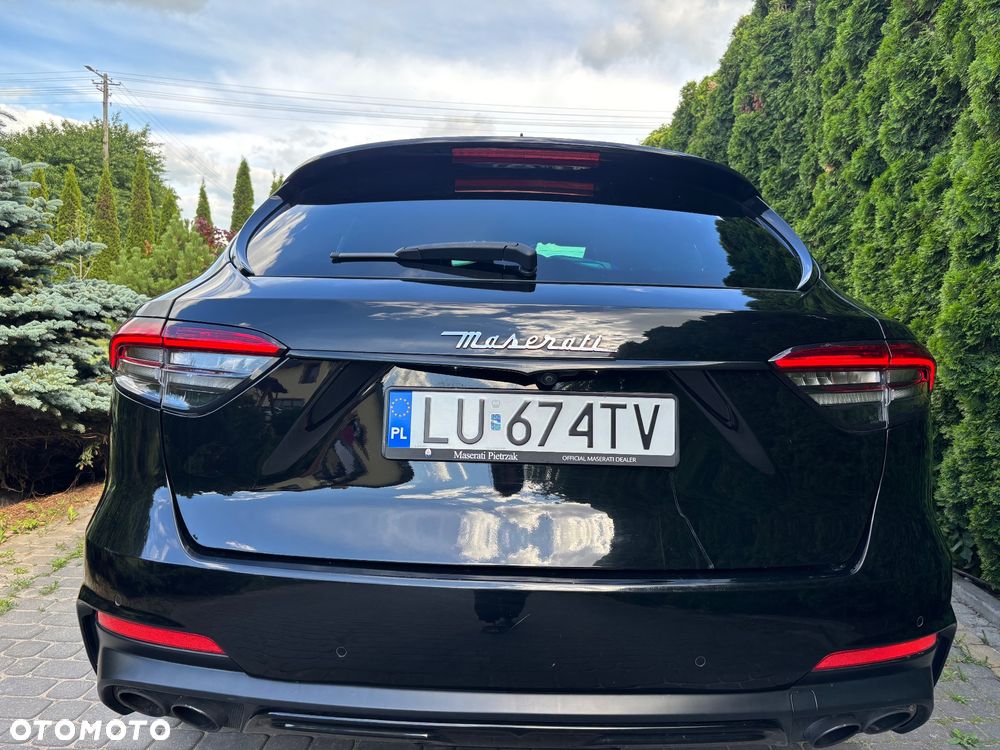 Maserati Levante - 4