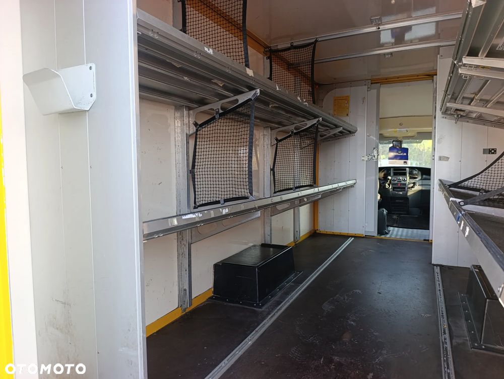 Iveco Daily kontener sklep - 11