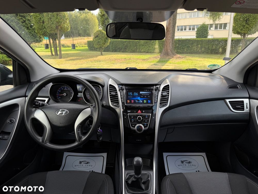 Hyundai i30 1.6 GDI Style - 28