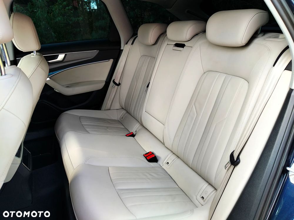 Audi A6 - 12