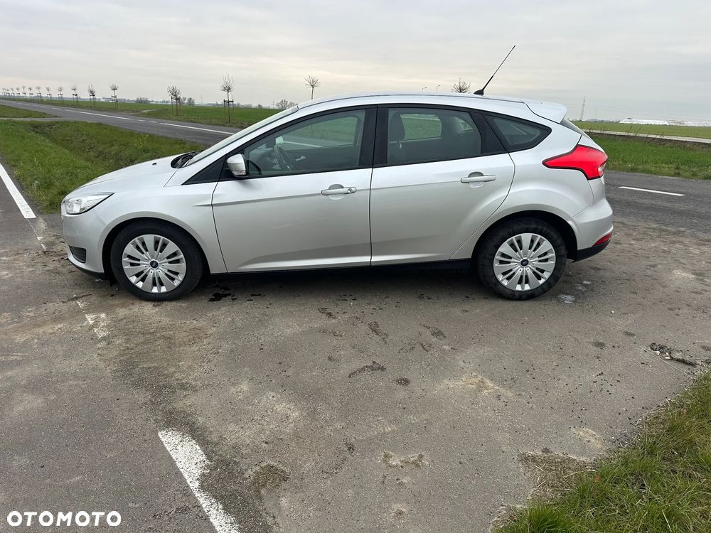 Ford Focus - 6