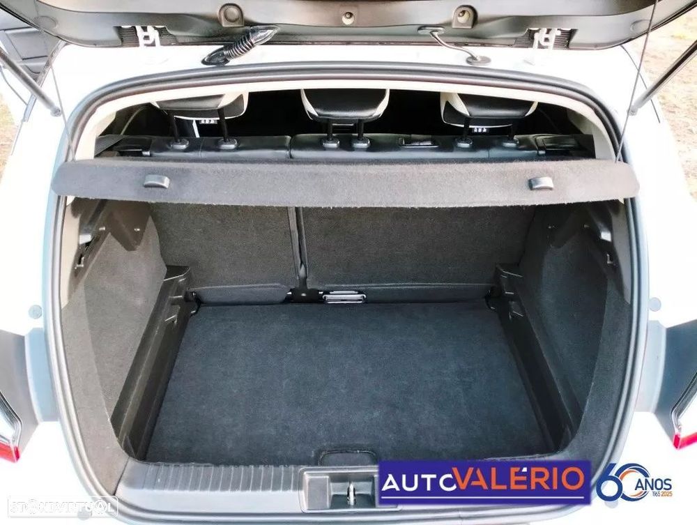 Renault Captur 1.0 TCe Intens - 33