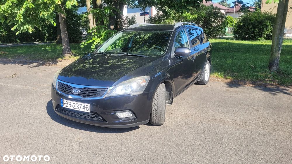 Kia Ceed 1.6 Crdi Comfort + - 23