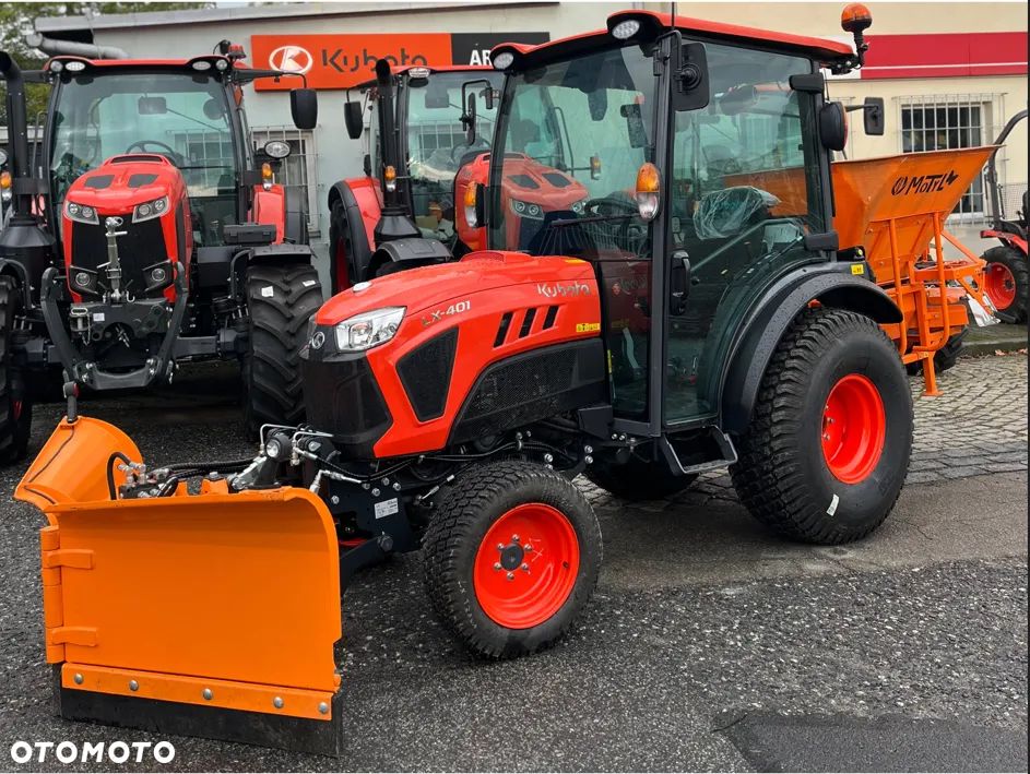 Kubota LX-401 CAB