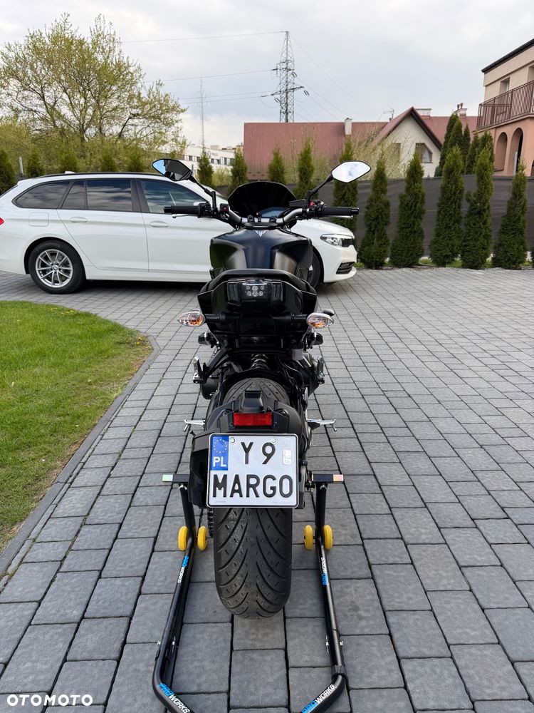 Yamaha MT - 10