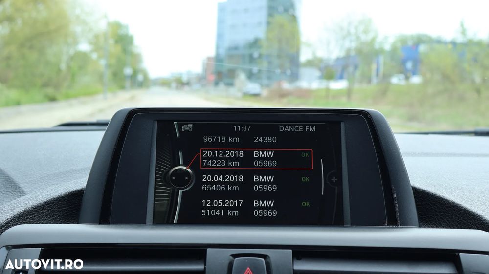 BMW Seria 1 118d Aut. - 24