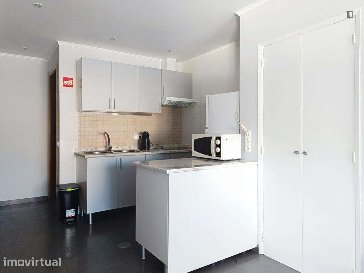 Apartamento com 2 quartos - localizado em Carvoeiro - Grande imagem: 5/12