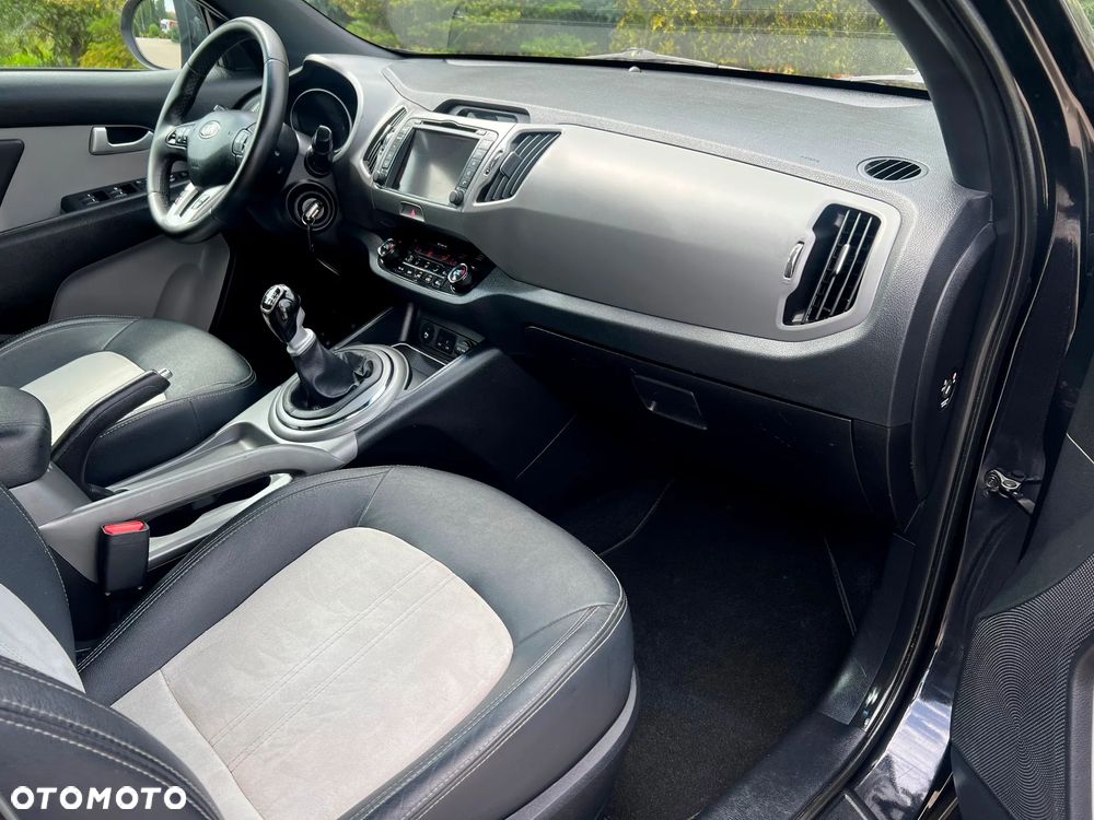 Kia Sportage 1.7 CRDI XL 2WD - 13