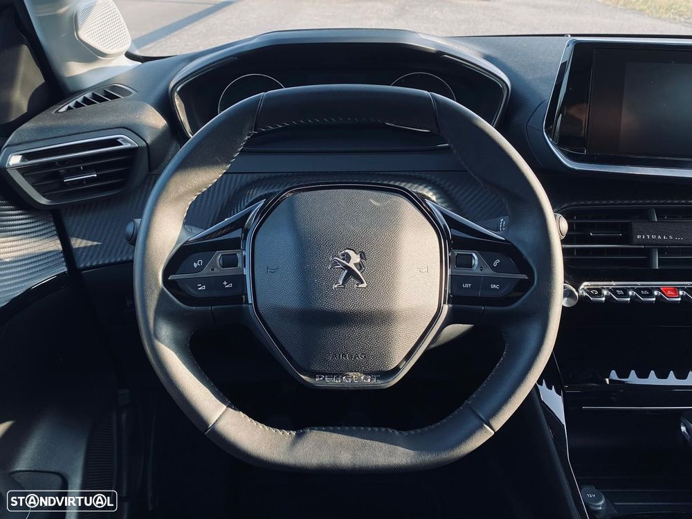 Peugeot 208 1.2 PureTech Allure - 9