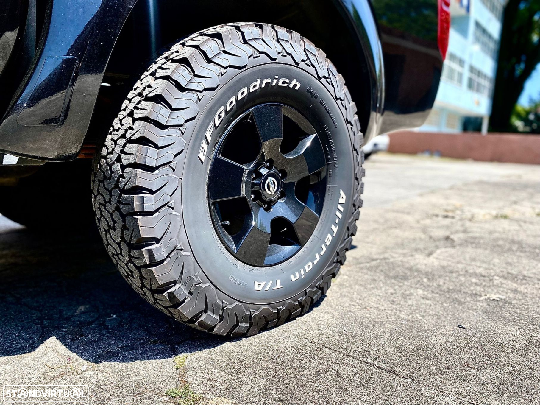Nissan Navara 2.5 dCi CD LE Premium - 12