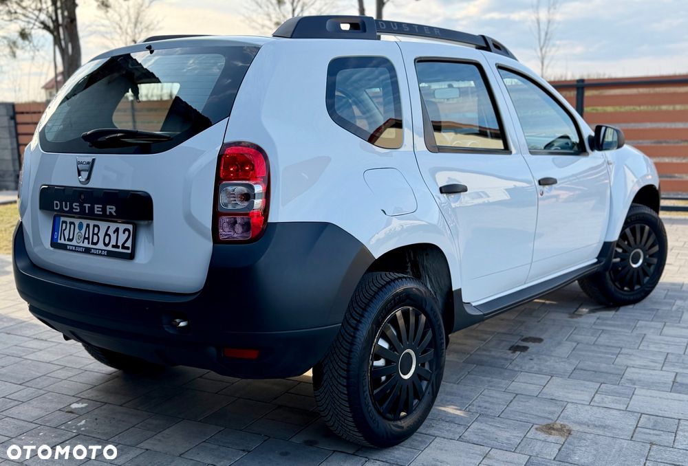 Dacia Duster 1.6 16V 105 4x2 Prestige - 3