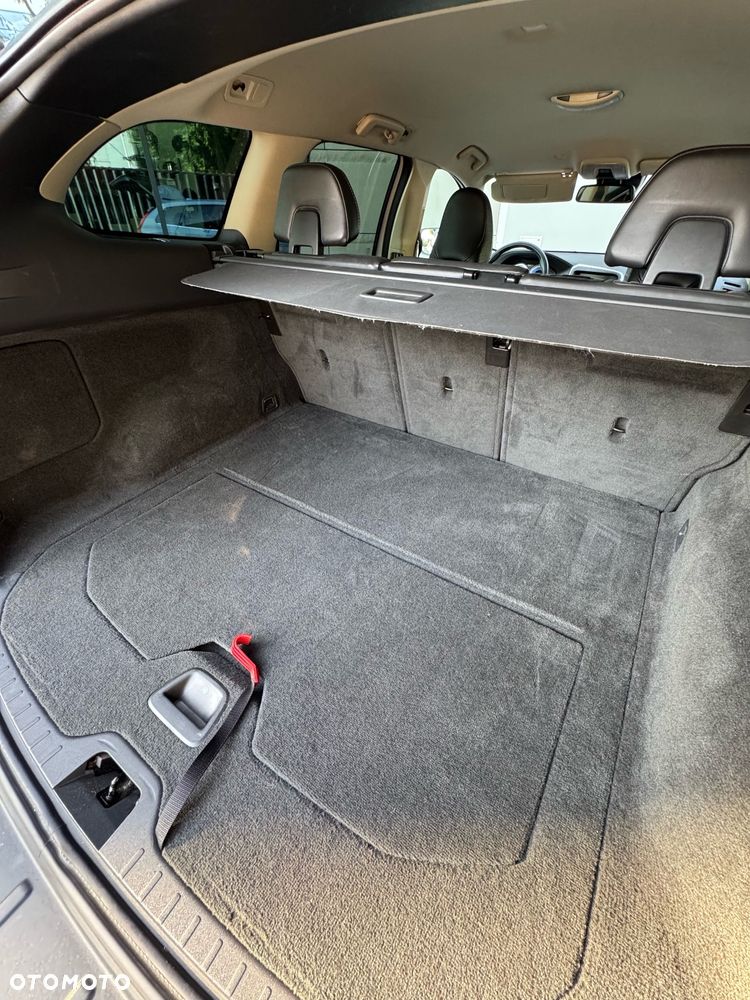 Volvo XC 60 D3 R-Design Kinetic - 29