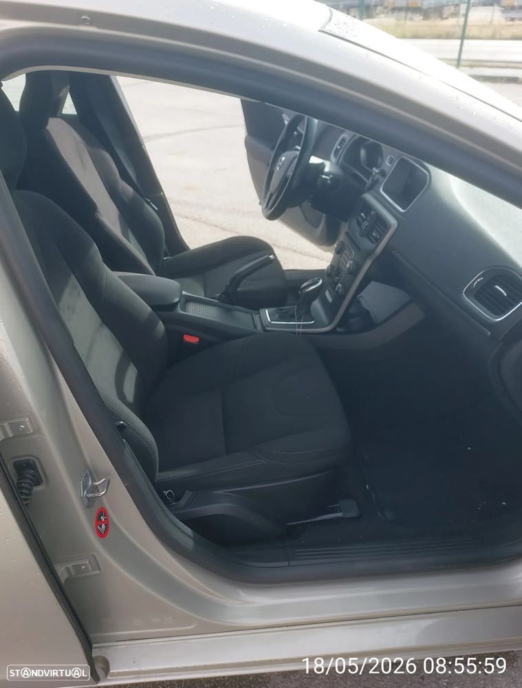 Volvo V40 1.5 T3 Sport Edition Geartronic - 5