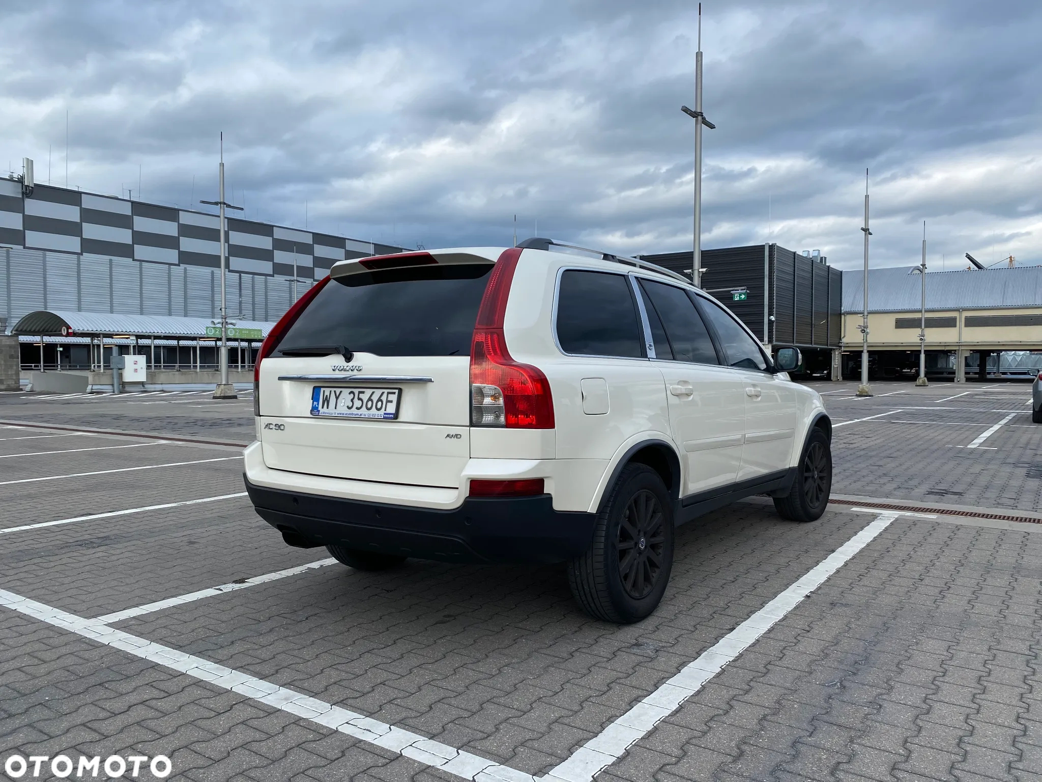 Volvo XC 90 D5 Executive - 3