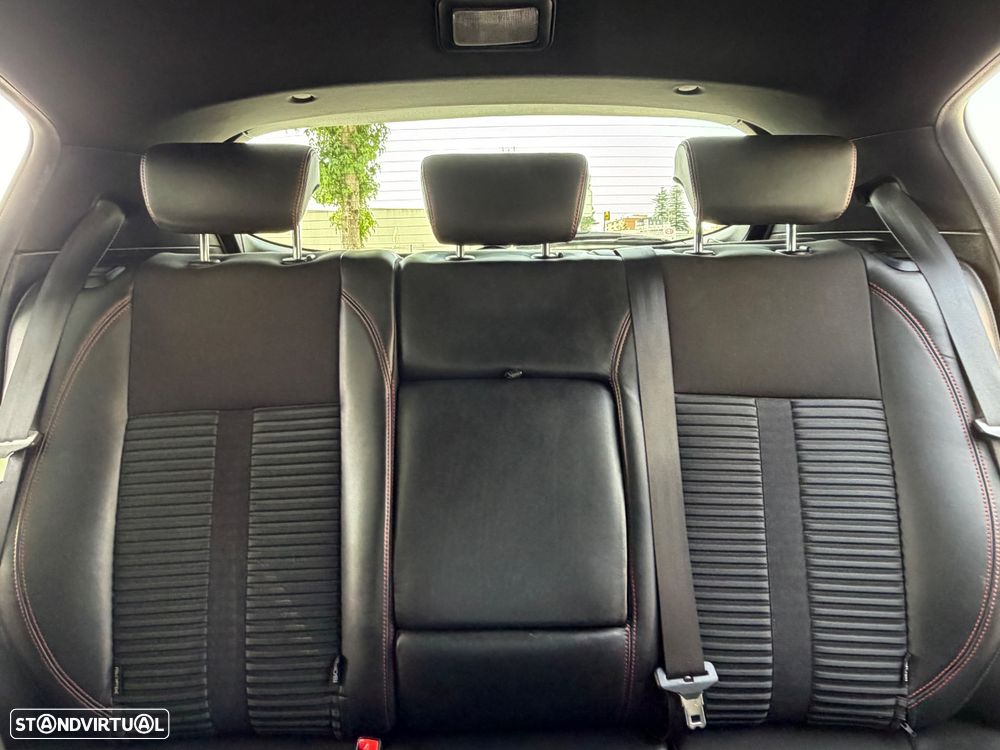 Alfa Romeo Giulietta 1.6 JTDM Exclusive - 16