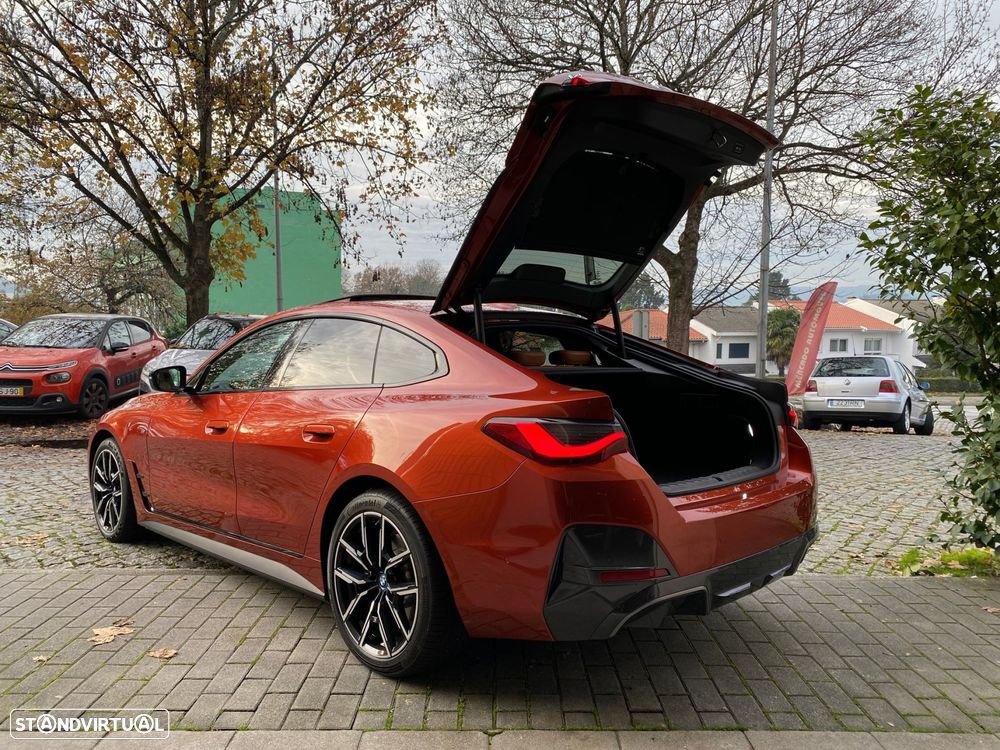 BMW i4 eDrive40 Pack Desportivo M - 29