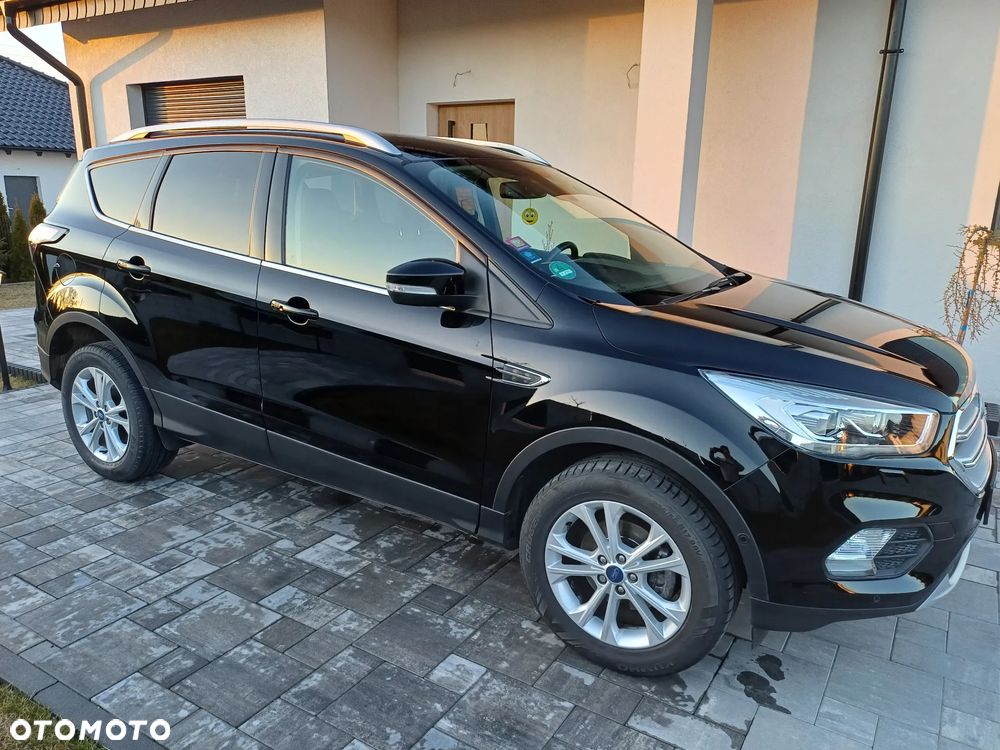 Ford Kuga - 3