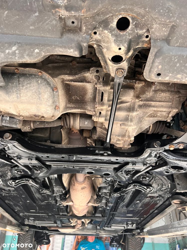 Toyota Auris 1.6 VVT-i Sol - 14