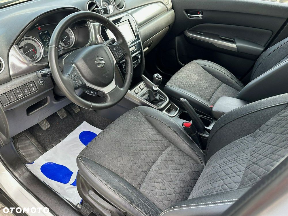 Suzuki Vitara - 8