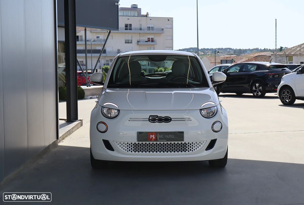 Fiat 500e 3 + 1 42kWh Icon - 4