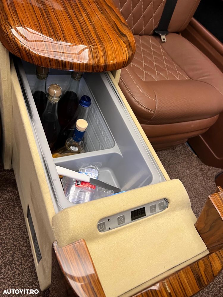 Mercedes-Benz V 300 d Lung Exclusive - 32