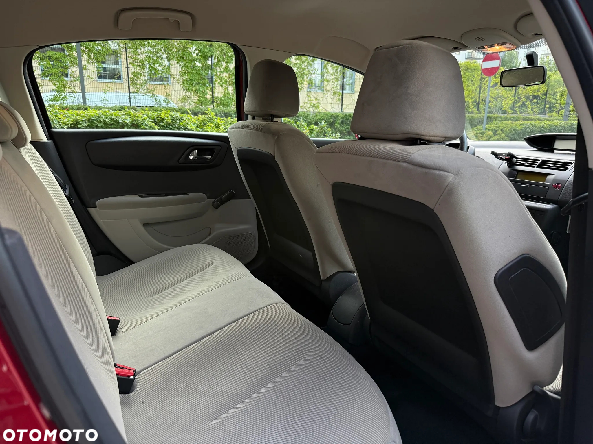 Citroën C4 1.4 16V SX - 17
