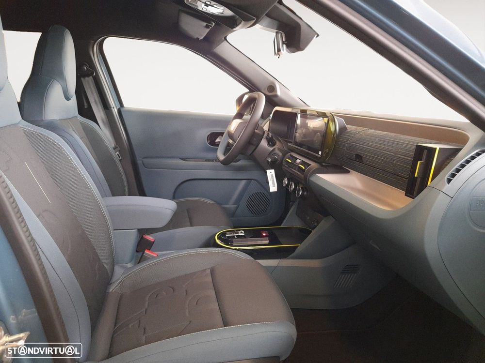 Fiat Grande Panda 1.2 Hybrid Icon eDCT - 13