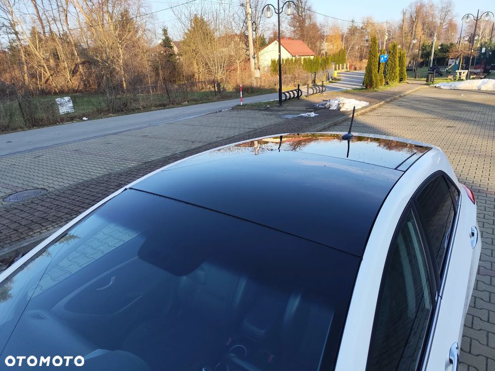 Hyundai i30 1.6 Fifa World Cup Edition - 17