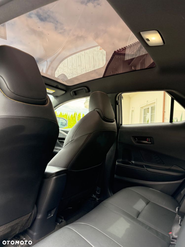 Toyota C-HR 2.0 Hybrid Dynamic Force Executive - 20